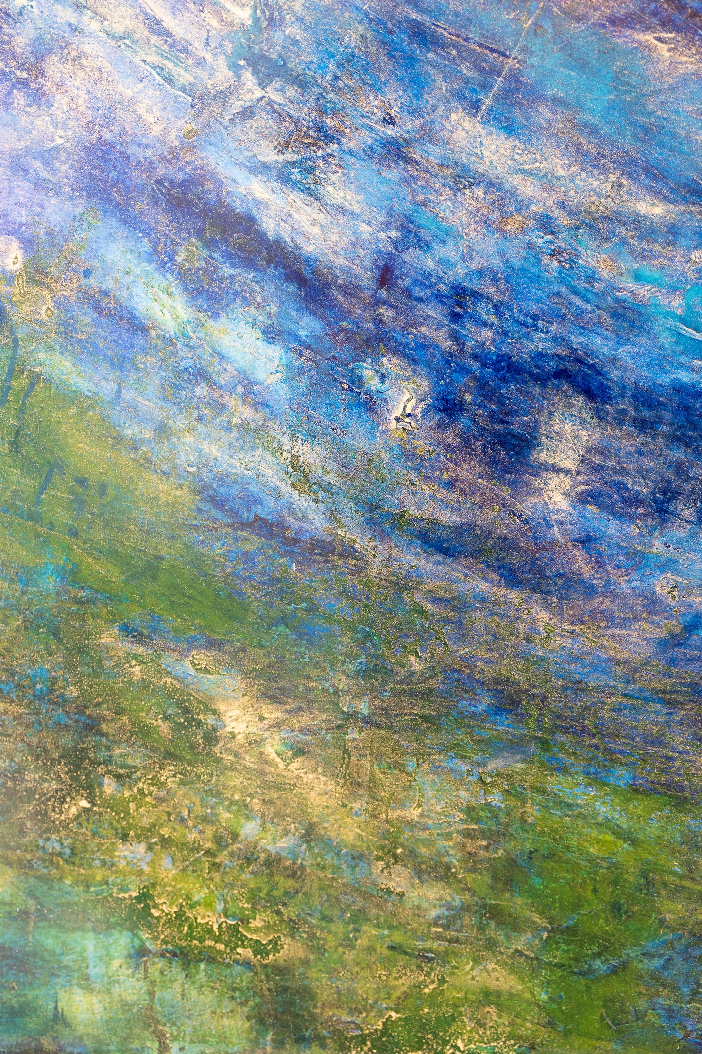 Horizons in Motion
